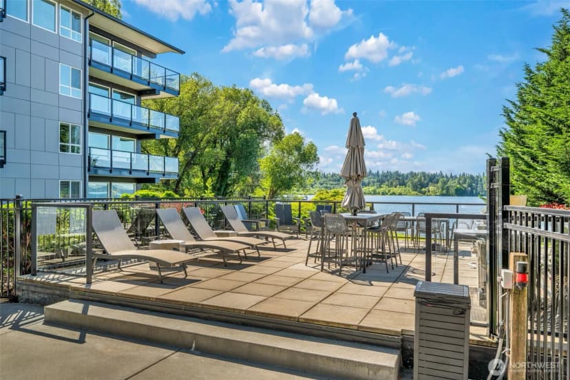 Property photo for 9201 Ne Juanita Drive #101, Kirkland photo 30