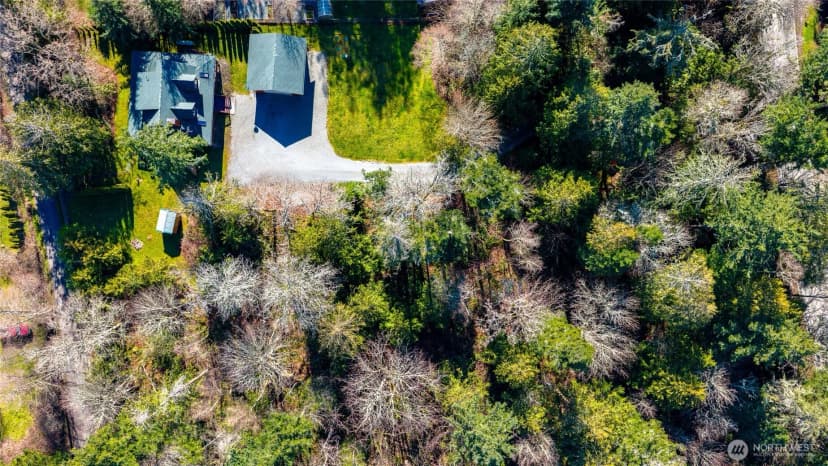 Property photo for 16059 Snee Oosh Road, La Conner photo 5