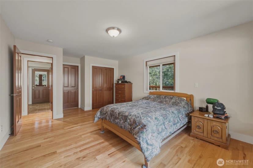 Property photo for 16059 Snee Oosh Road, La Conner photo 18
