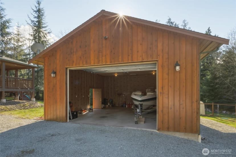 Property photo for 16059 Snee Oosh Road, La Conner photo 3