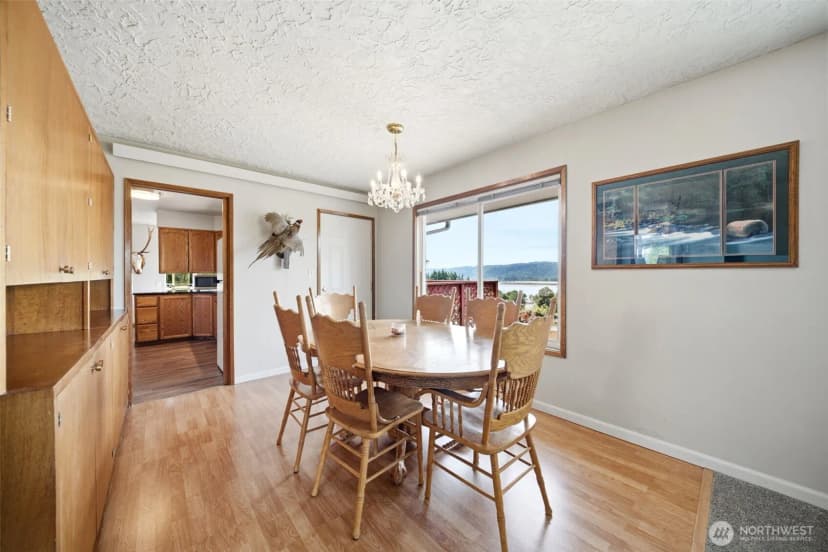 Property photo for 80 Summit Drive, Kalama photo 9