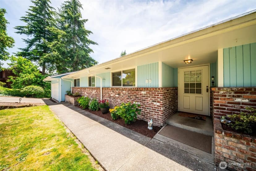 Property photo for 80 Summit Drive, Kalama photo 2