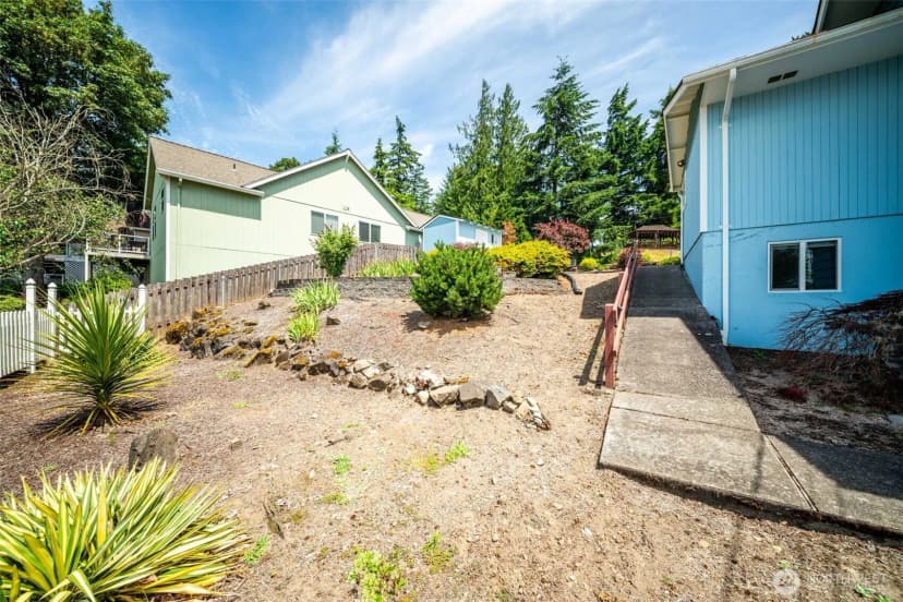Property photo for 80 Summit Drive, Kalama photo 35