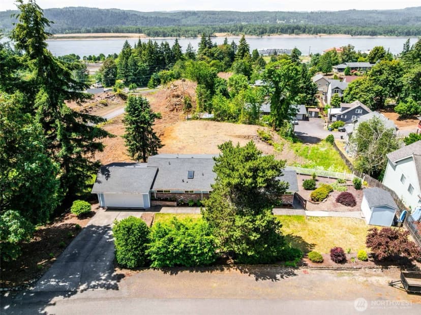 Property photo for 80 Summit Drive, Kalama photo 37