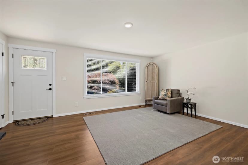 Property photo for 12647 177th Place Se, Renton photo 4