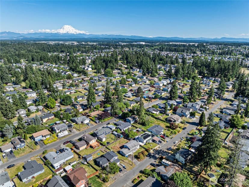 Property photo for 16916 20th Avenue E, Spanaway photo 25