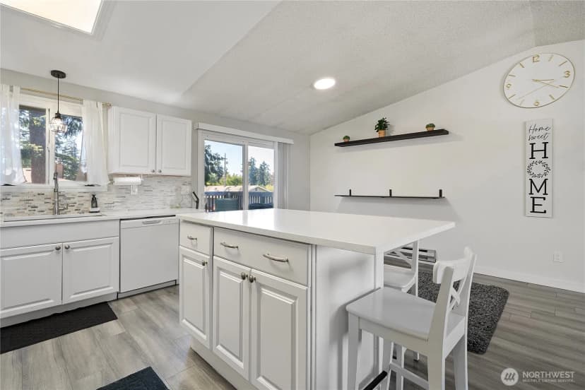 Property photo for 16916 20th Avenue E, Spanaway photo 11