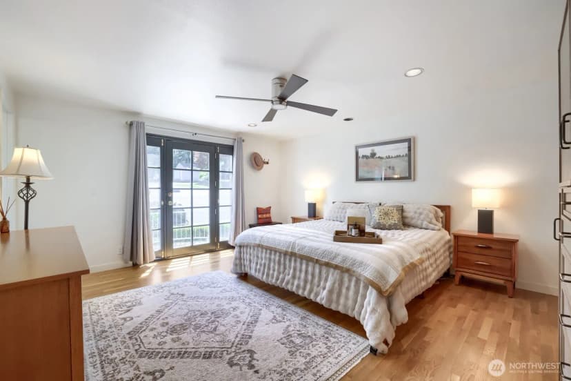 Property photo for 6332 Ne 196th Street, Kenmore photo 11