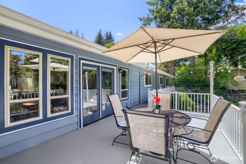 Property photo for 6332 Ne 196th Street, Kenmore photo 29