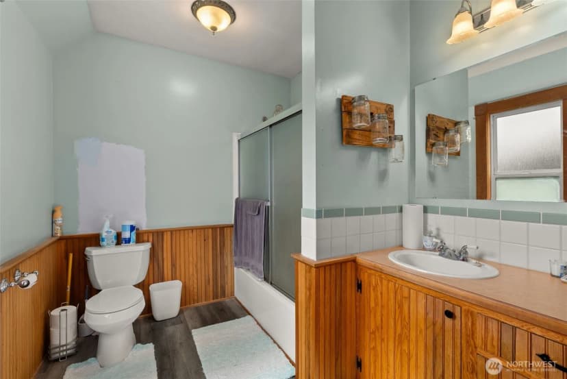 Property photo for 722 E Cowlitz Street, South Bend photo 14