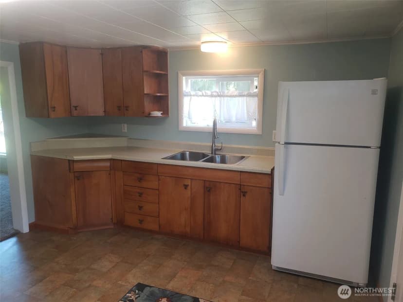Property photo for 845 Sw 3rd. Avenue, Castle Rock photo 3