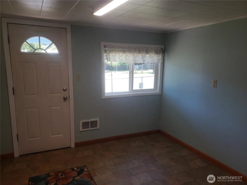 Property photo for 845 Sw 3rd. Avenue, Castle Rock photo 7