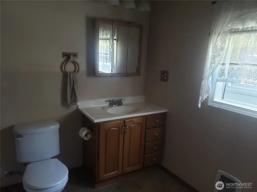 Property photo for 845 Sw 3rd. Avenue, Castle Rock photo 13