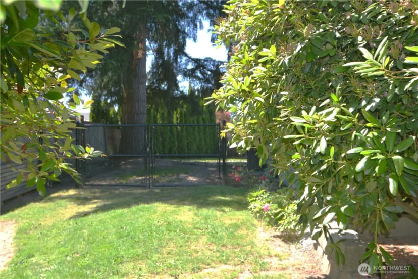 Property photo for 14215 55th Avenue Ne, Marysville photo 36
