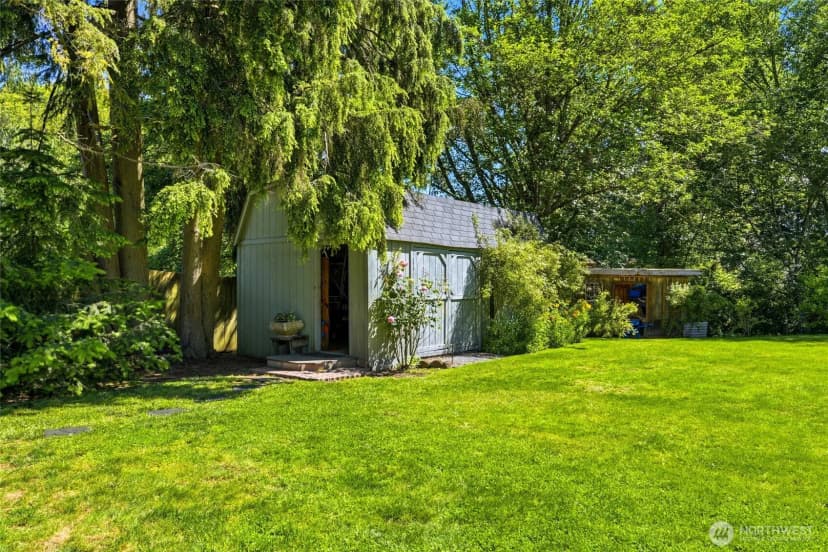 Property photo for 14215 55th Avenue Ne, Marysville photo 32