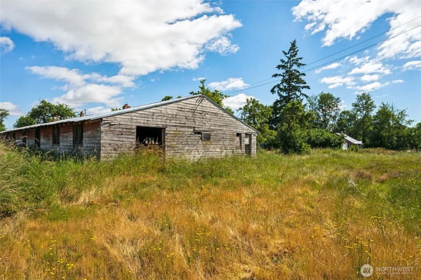Property photo for 5324 State Route 702 S, Roy photo 13