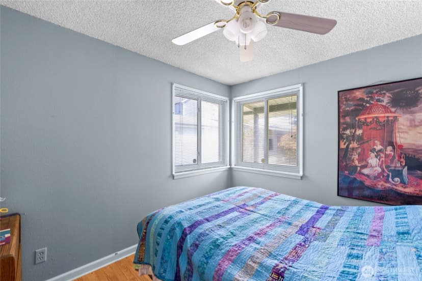Property photo for 26508 132nd Avenue Se, Kent photo 11