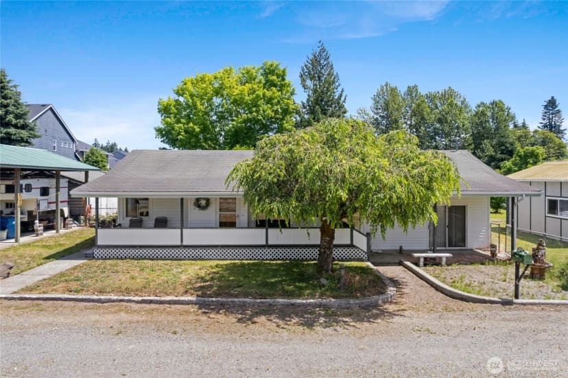 Property photo for 26508 132nd Avenue Se, Kent photo 4