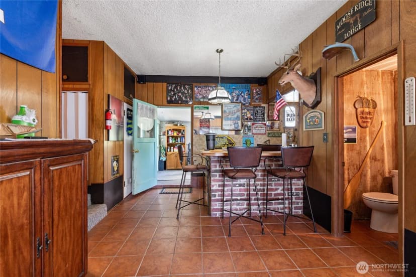Property photo for 26508 132nd Avenue Se, Kent photo 18