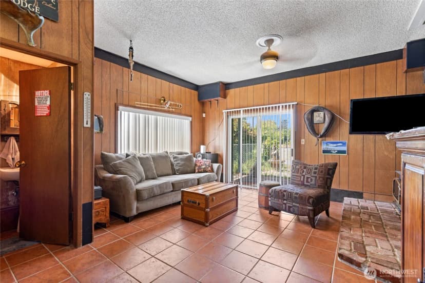 Property photo for 26508 132nd Avenue Se, Kent photo 17