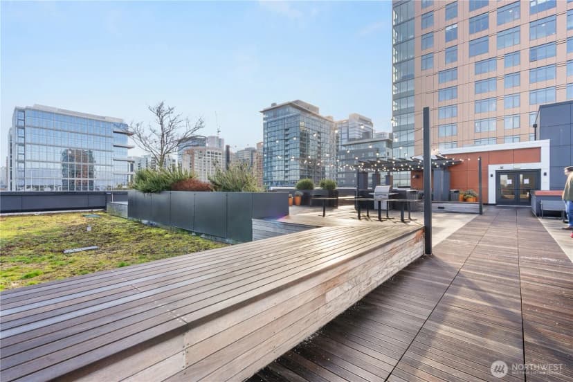 Property photo for 1085 103rd Avenue Ne #204, Bellevue photo 21