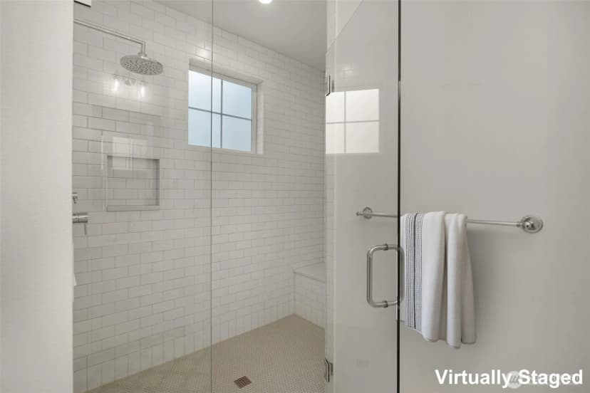 Property photo for 9210 116th Avenue Ne, Kirkland photo 17