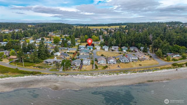Property photo for 1086 Landing Circle, Oak Harbor photo 4