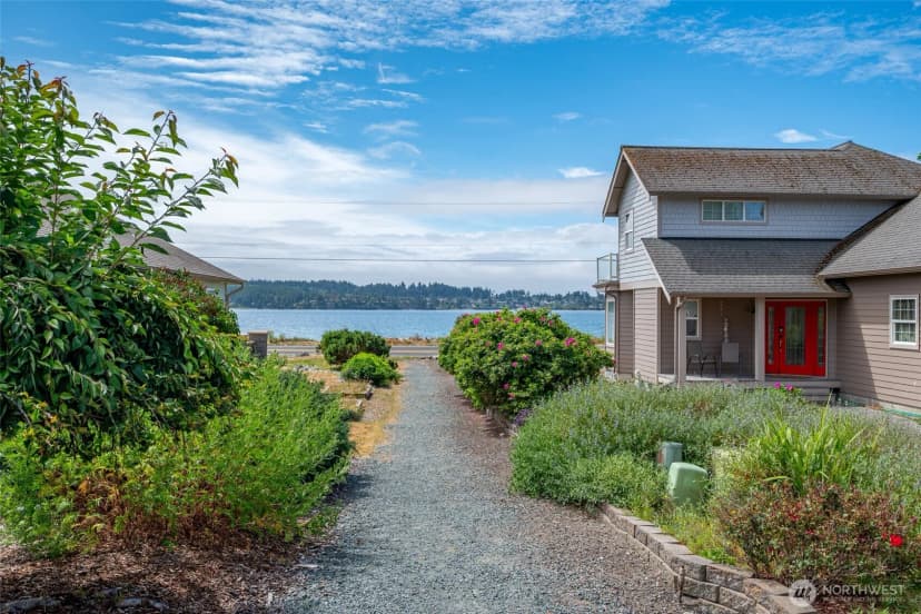 Property photo for 1086 Landing Circle, Oak Harbor photo 39