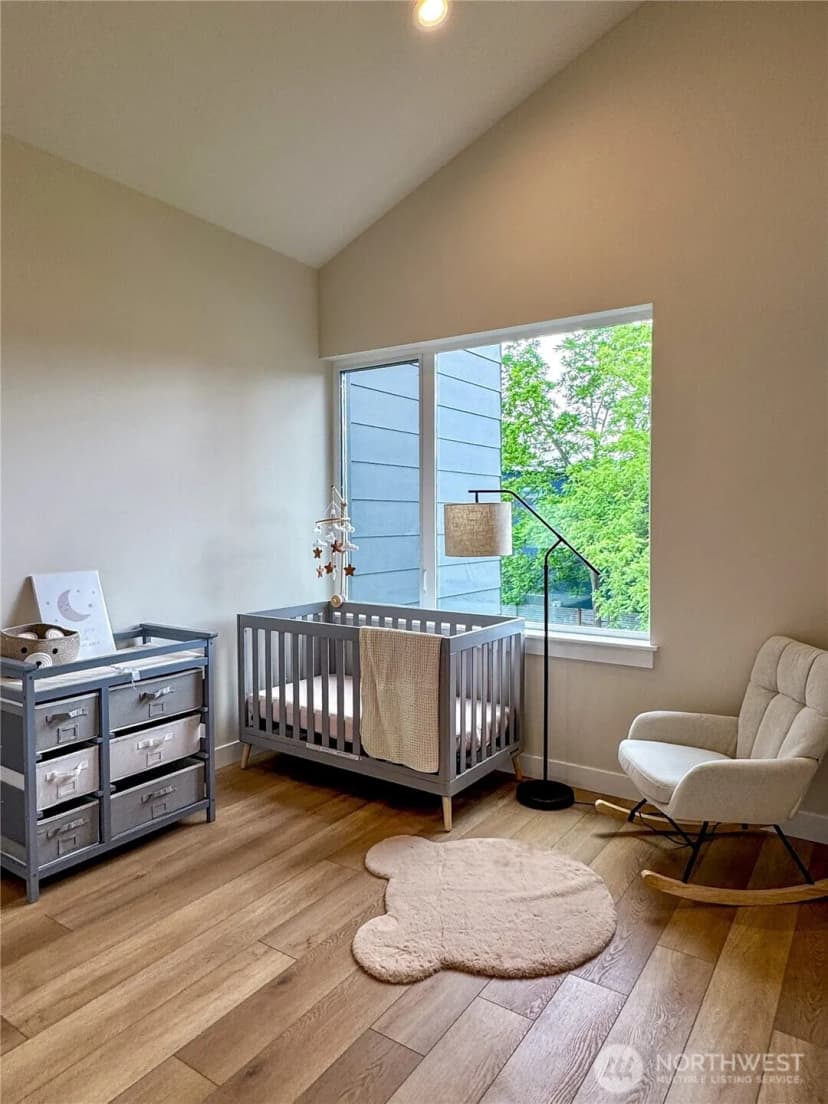 Property photo for 6947 42nd Avenue S, Seattle photo 15