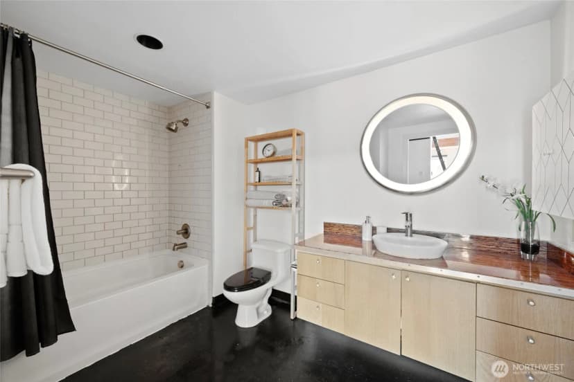 Property photo for 1408 12th Avenue #507, Seattle photo 21