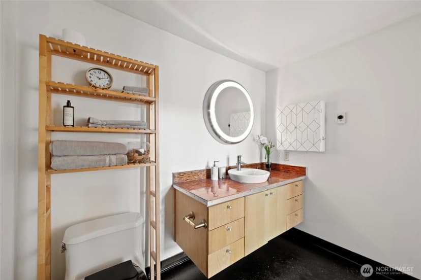 Property photo for 1408 12th Avenue #507, Seattle photo 20