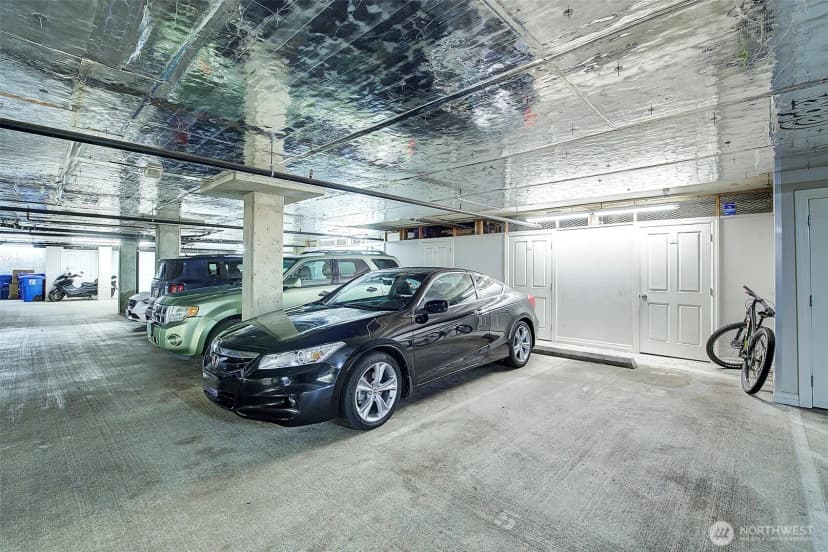 Property photo for 215 20th Avenue E #307, Seattle photo 25