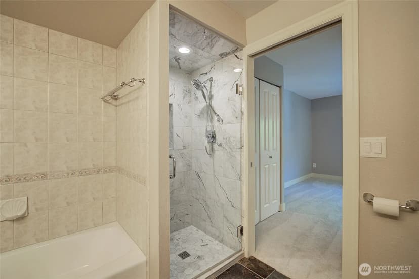 Property photo for 215 20th Avenue E #307, Seattle photo 17