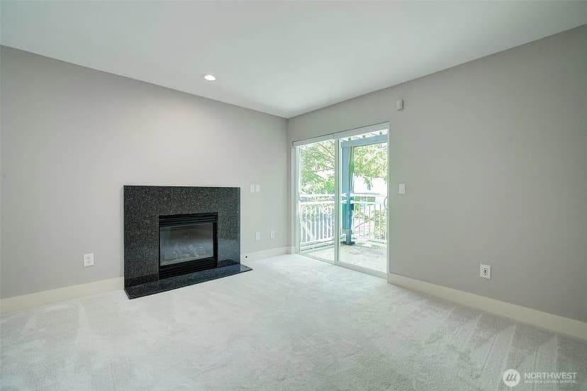 Property photo for 215 20th Avenue E #307, Seattle photo 12