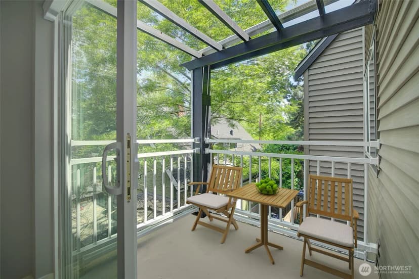 Property photo for 215 20th Avenue E #307, Seattle photo 21