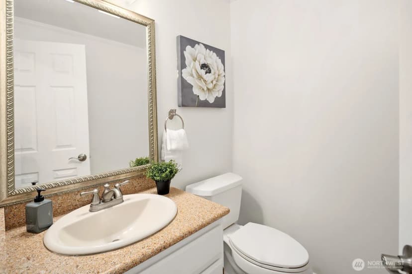 Property photo for 24544 Se 43rd Place, Sammamish photo 16