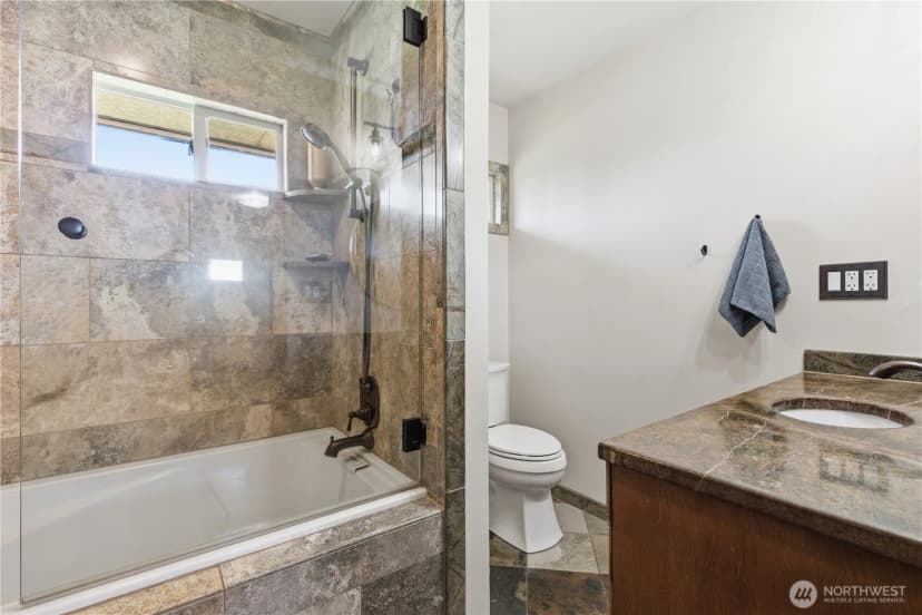 Property photo for 2080 James Street, Okanogan photo 13