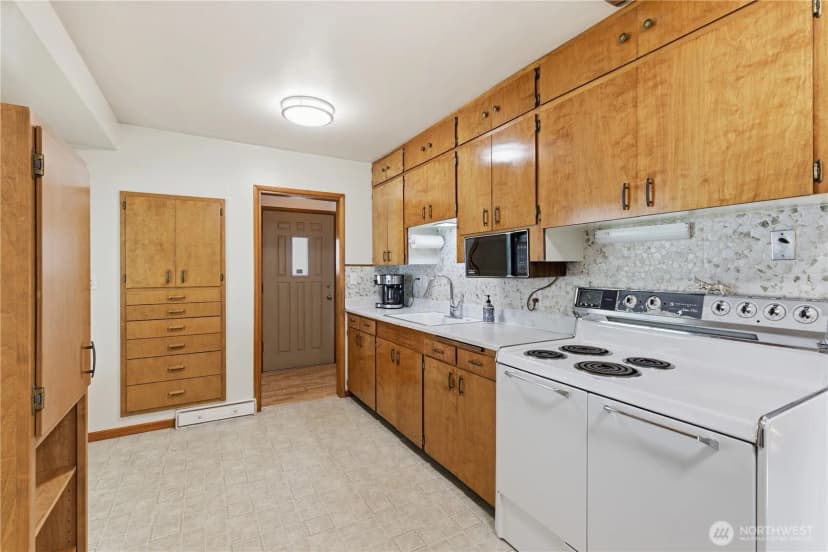 Property photo for 2080 James Street, Okanogan photo 8