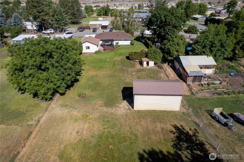 Property photo for 2080 James Street, Okanogan photo 31