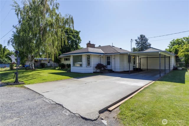 Property photo for 2080 James Street, Okanogan
