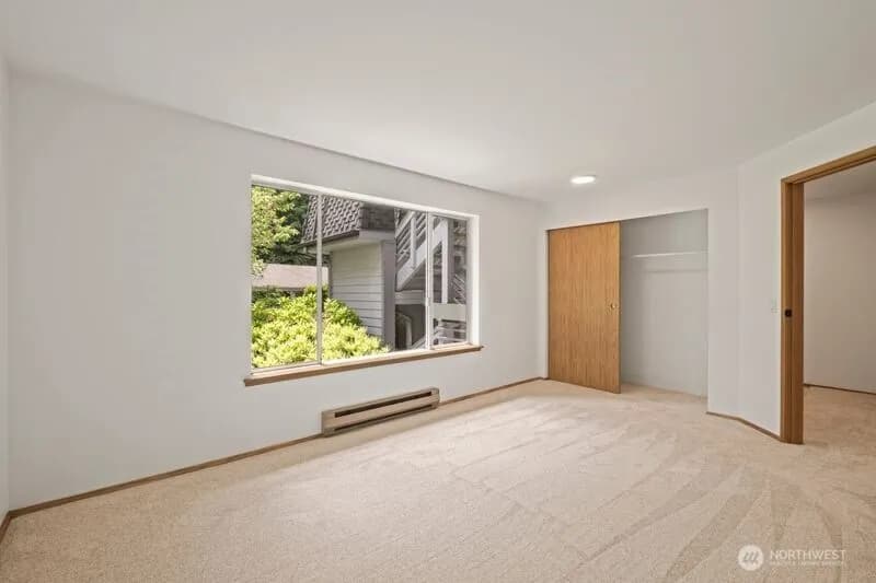 Property photo for 9912 Ne 142 Place #b201, Kirkland photo 12