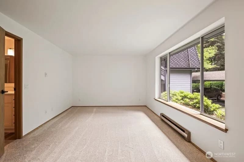 Property photo for 9912 Ne 142 Place #b201, Kirkland photo 11