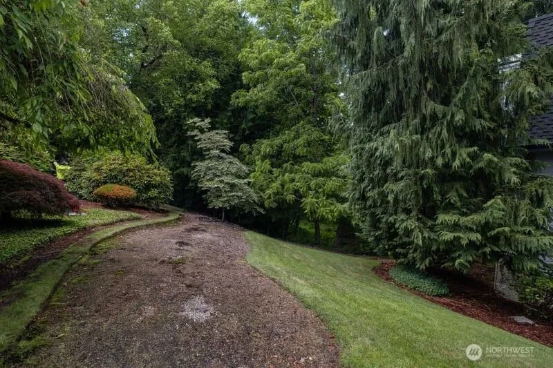 Property photo for 9912 Ne 142 Place #b201, Kirkland photo 19