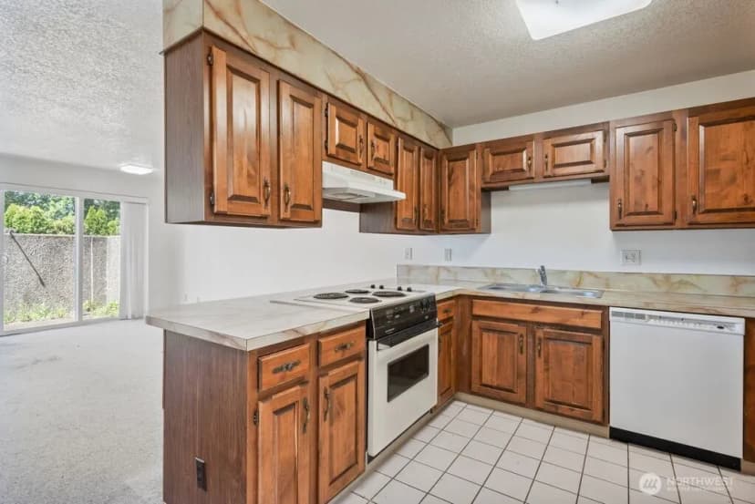 Property photo for 745 Marine View Drive, Longview photo 7