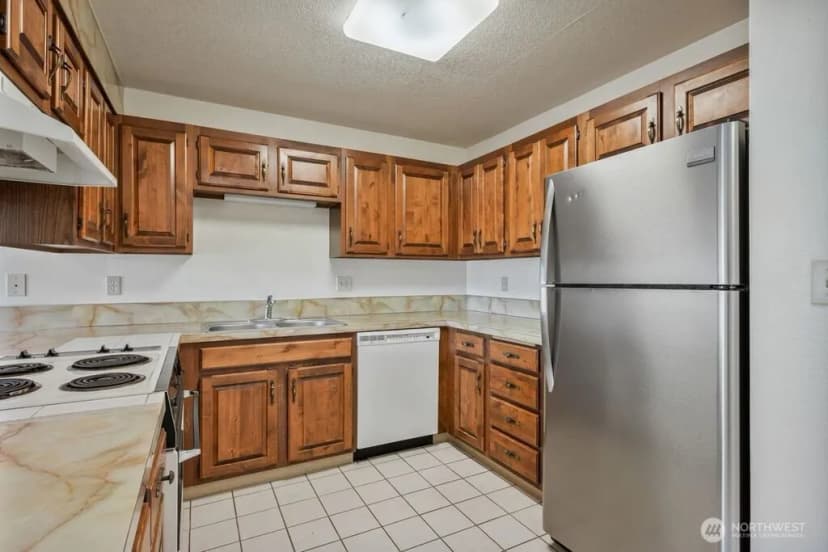 Property photo for 745 Marine View Drive, Longview photo 8