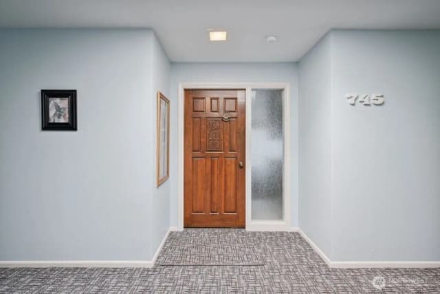 Property photo for 745 Marine View Drive, Longview photo 3
