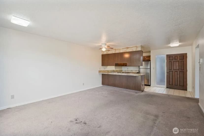 Property photo for 745 Marine View Drive, Longview photo 5