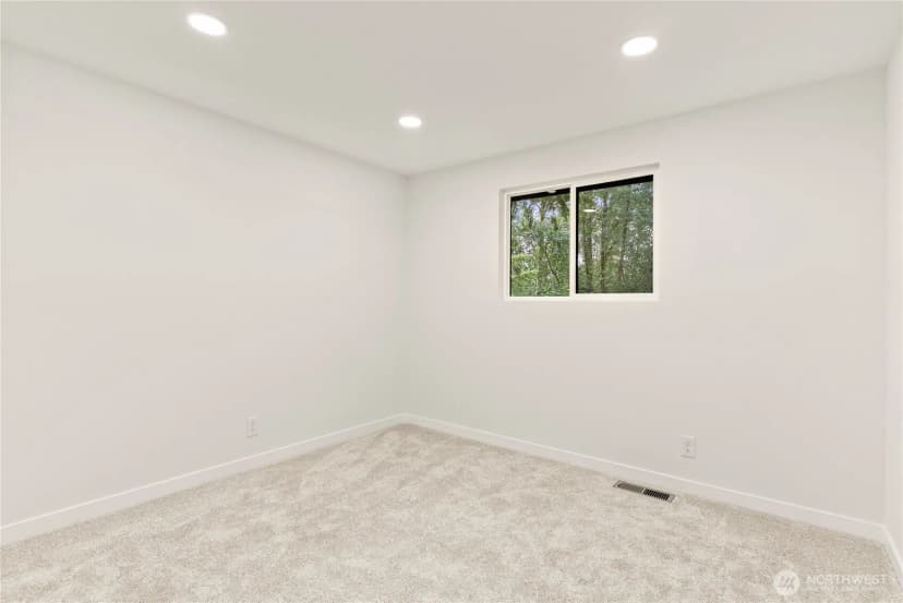 Property photo for 18630 Se 216th Street, Renton photo 21