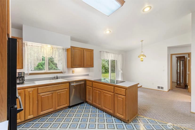 Property photo for 10615 135th Avenue Nw, Gig Harbor photo 12