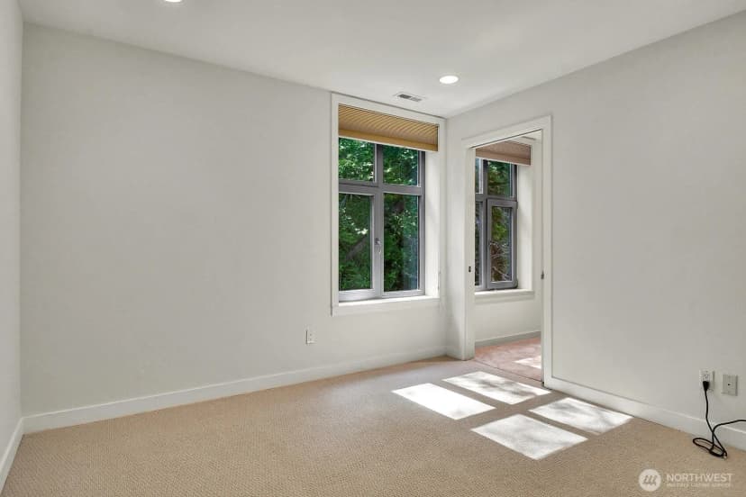 Property photo for 1374 Alki Avenue Sw #400, Seattle photo 20